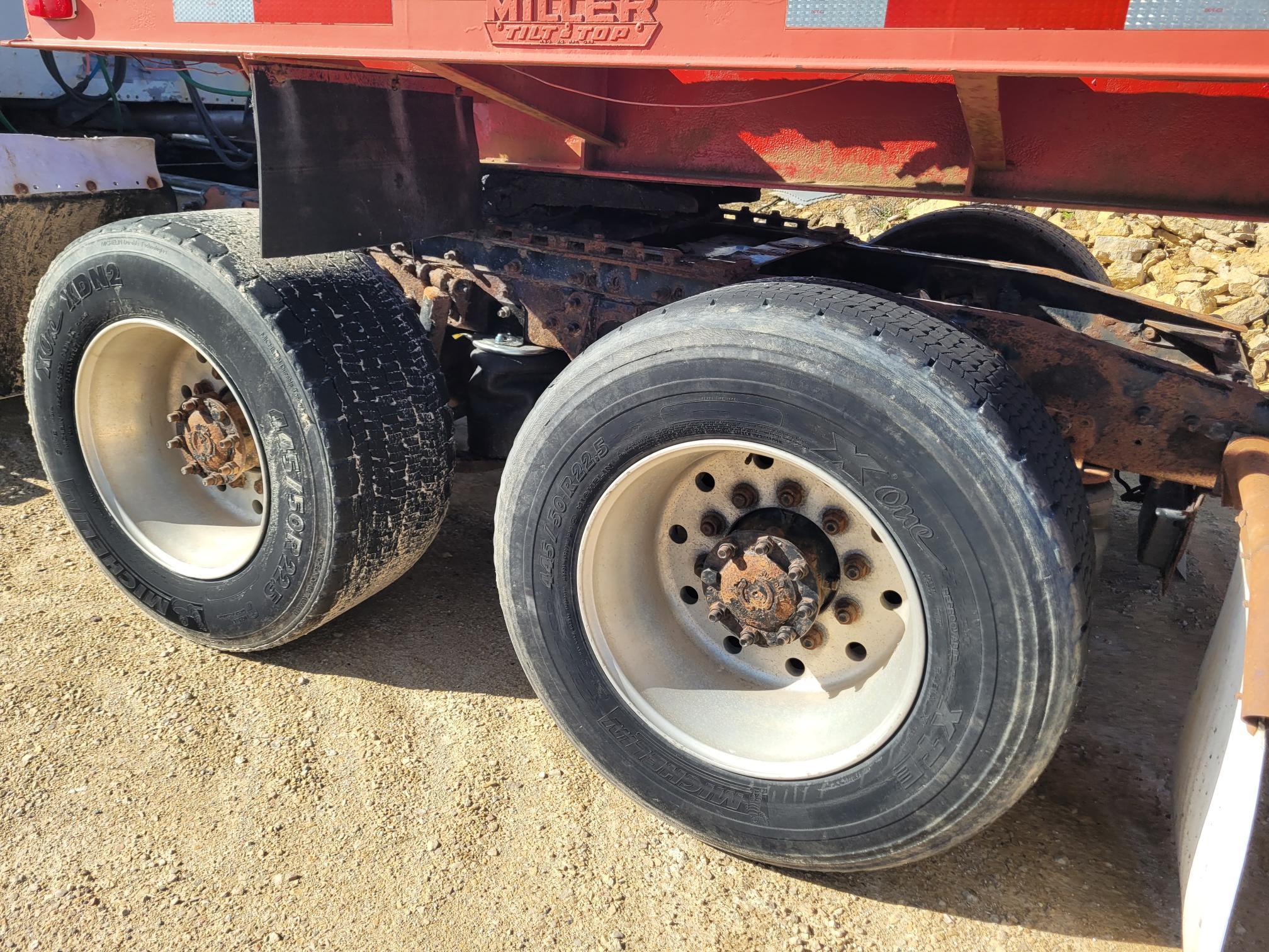 2005 International 9400i 6x4 Semi Tractor