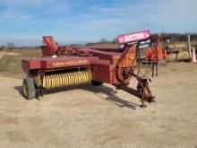 New Holland 310 Square Baler