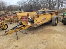 Knight 1030 Manure Spreader