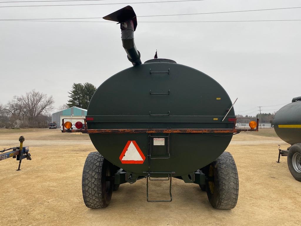 Husky Manure Tanker