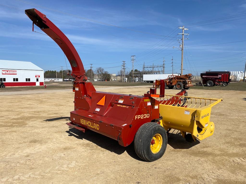 New Holland FP230 Chopper