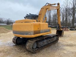 CASE 9010B Excavator