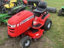 Massey Ferguson 2000 Lawn Tractor