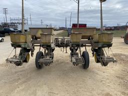 John Deere 7000 Planter