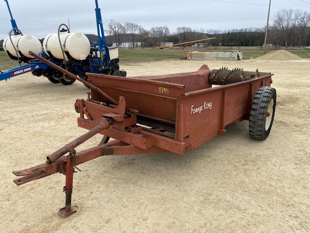 Farm King Spreader