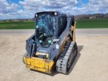 Deere 317G Skid Loader