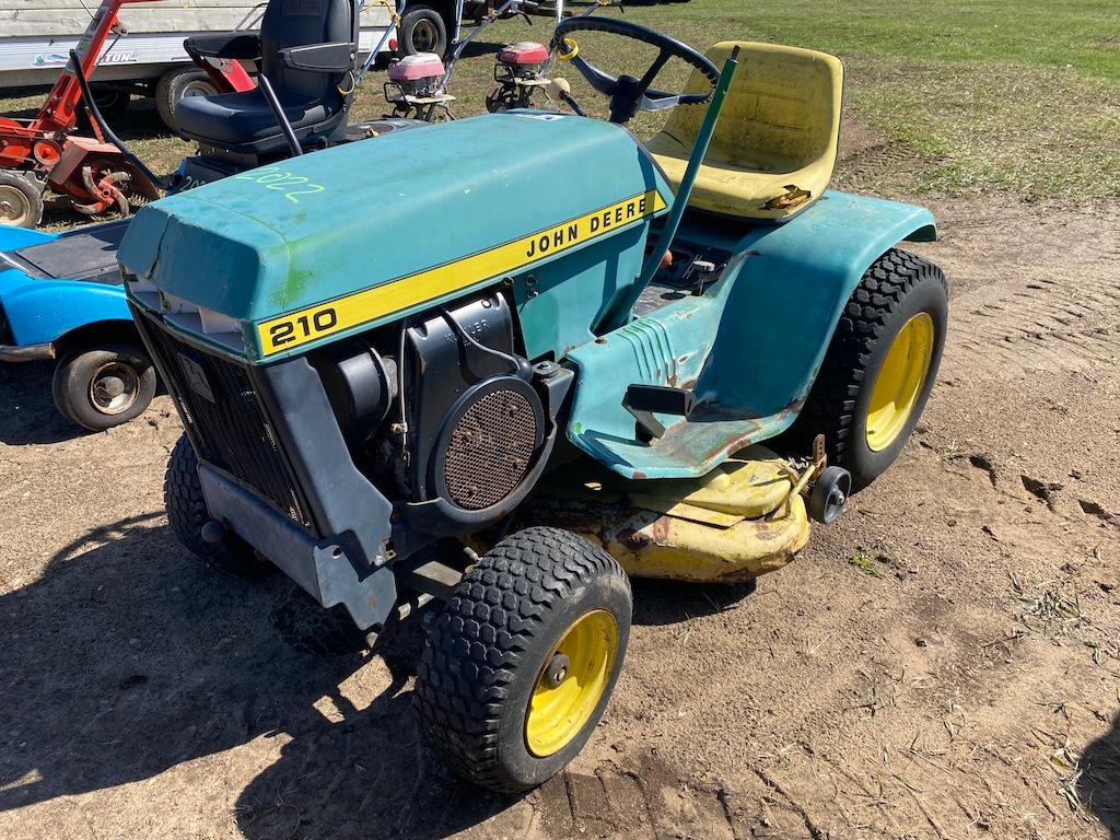 John Deere 210 Mower