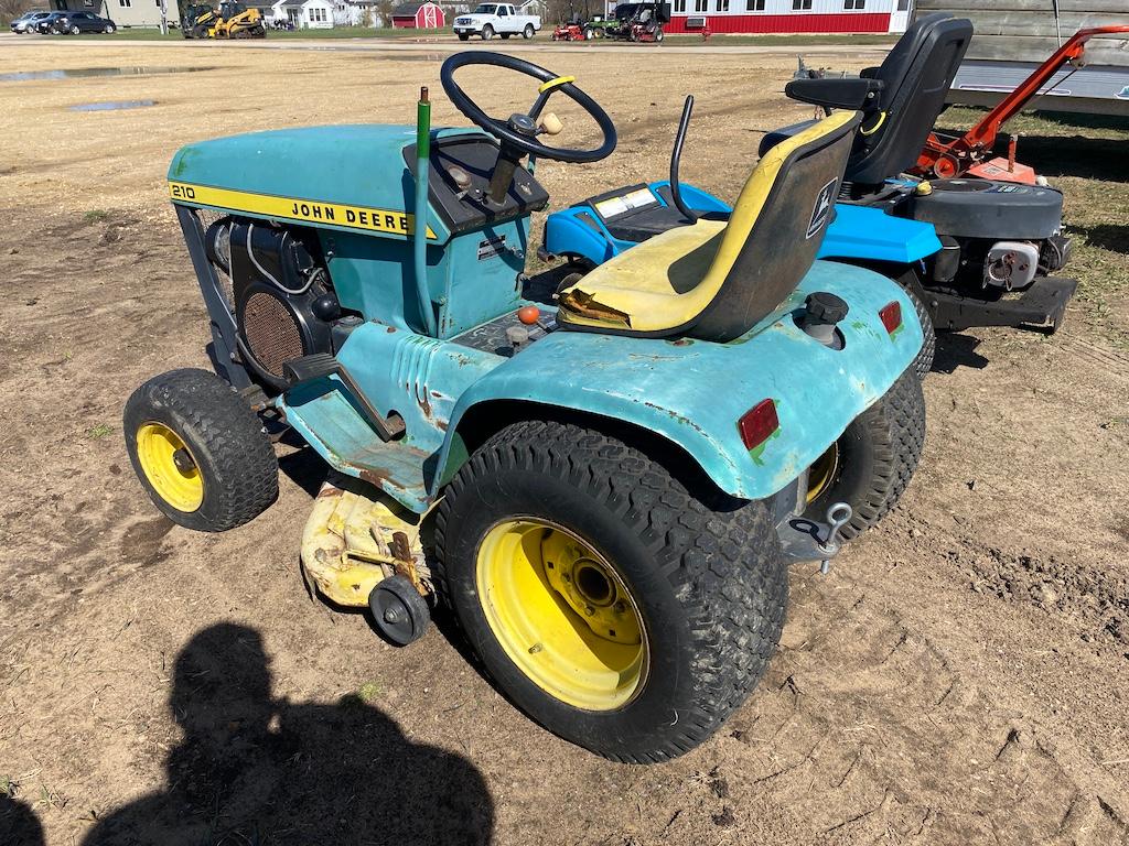 John Deere 210 Mower