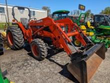 Kubota L3710 Compact Tractor