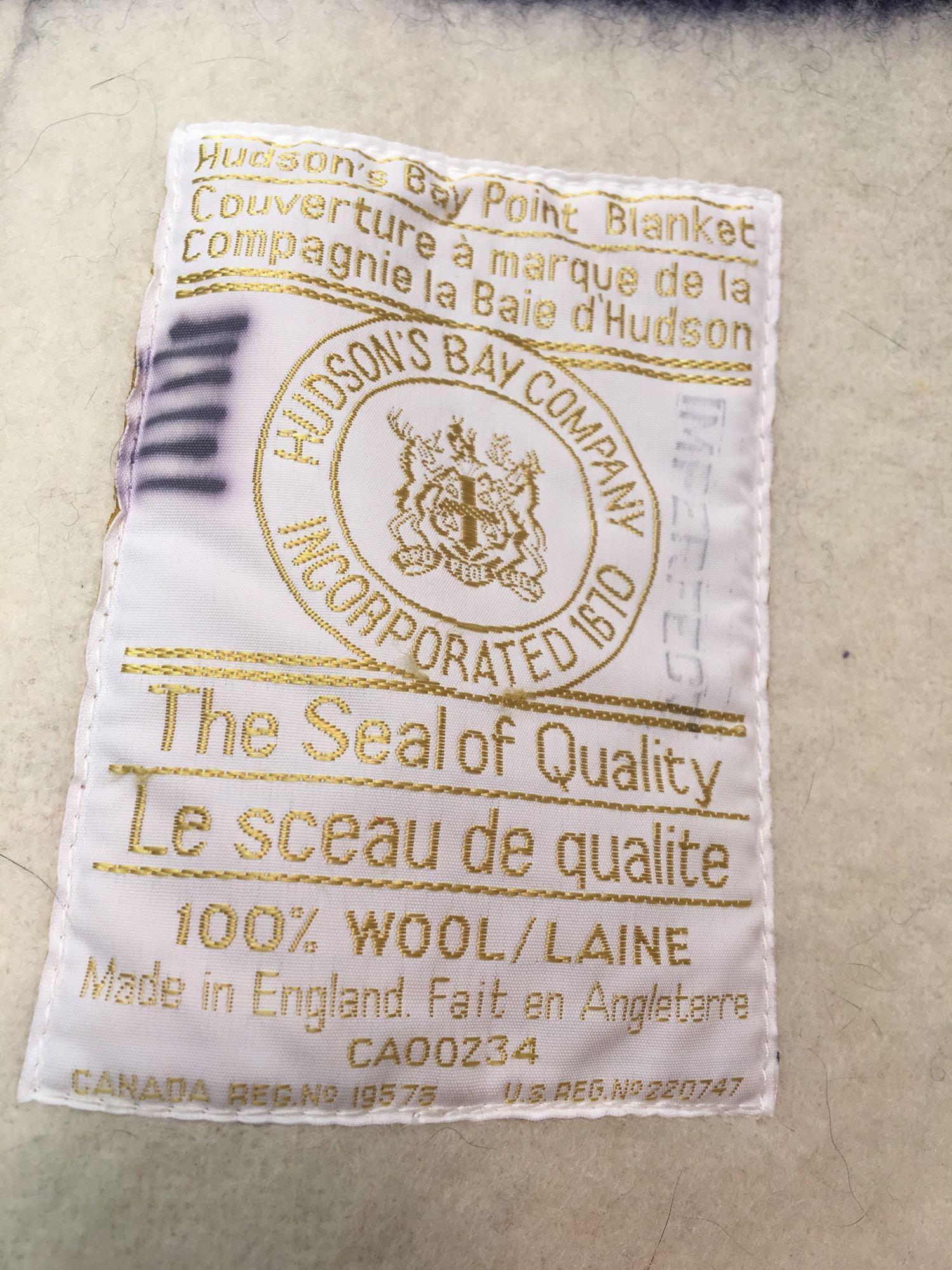 HUDSON BAY 6PT wool blanket (approx 100x90) /original box
