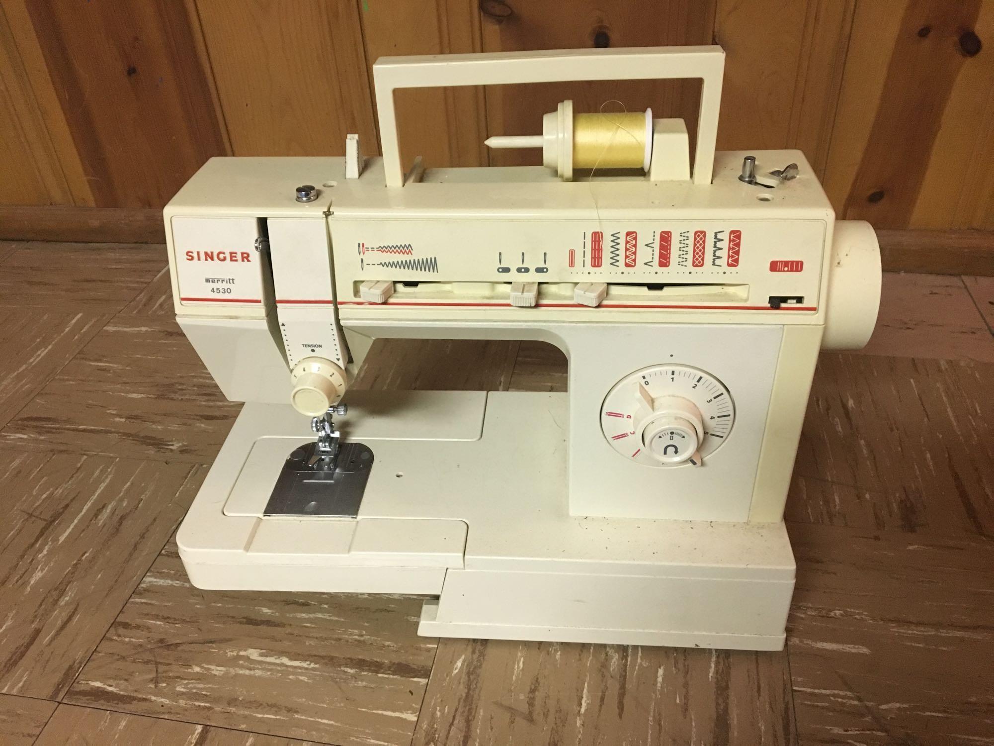 Singer Merritt 4530C sewing machine