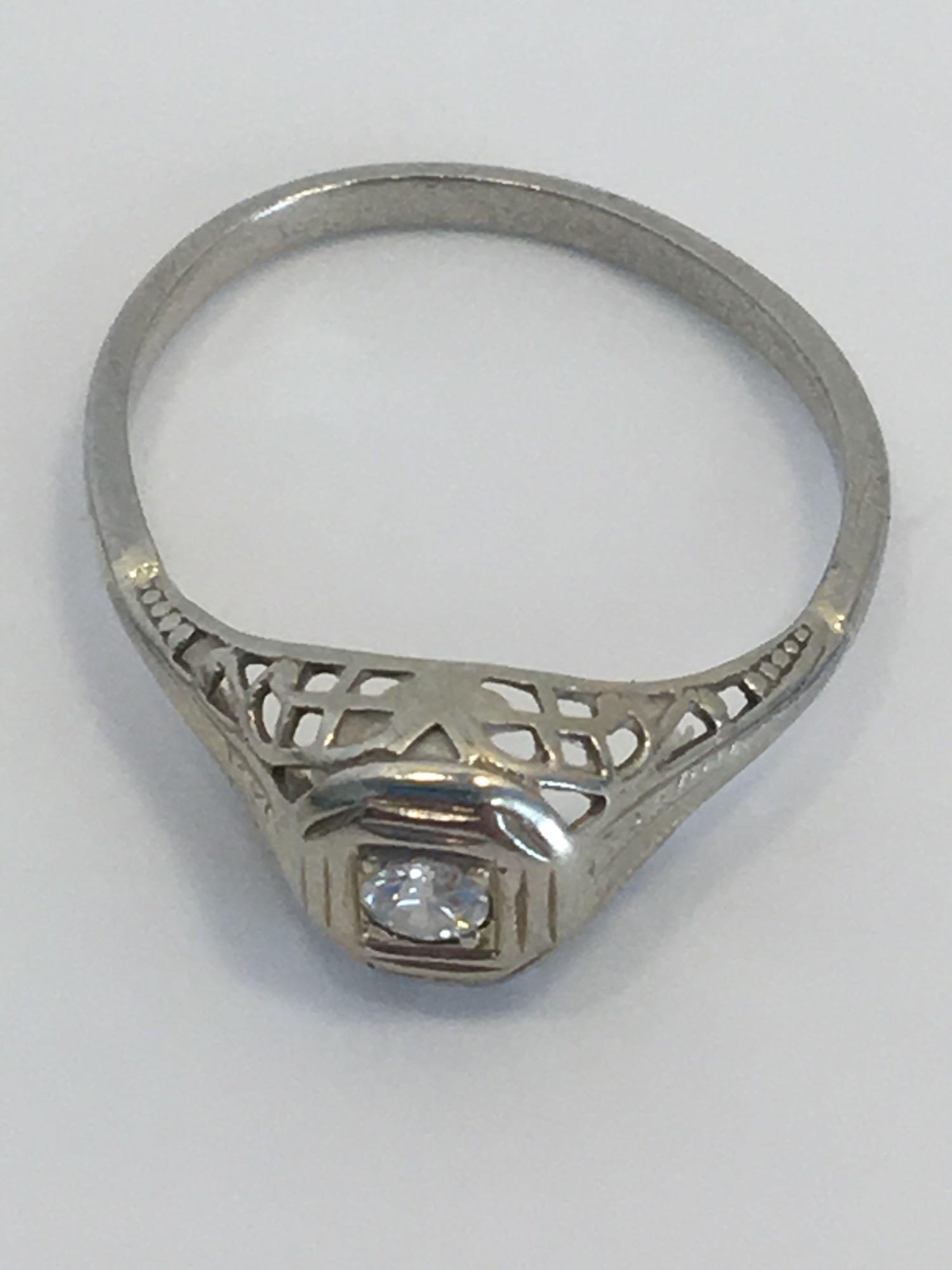 Woman's ring(size 5; no markings)
