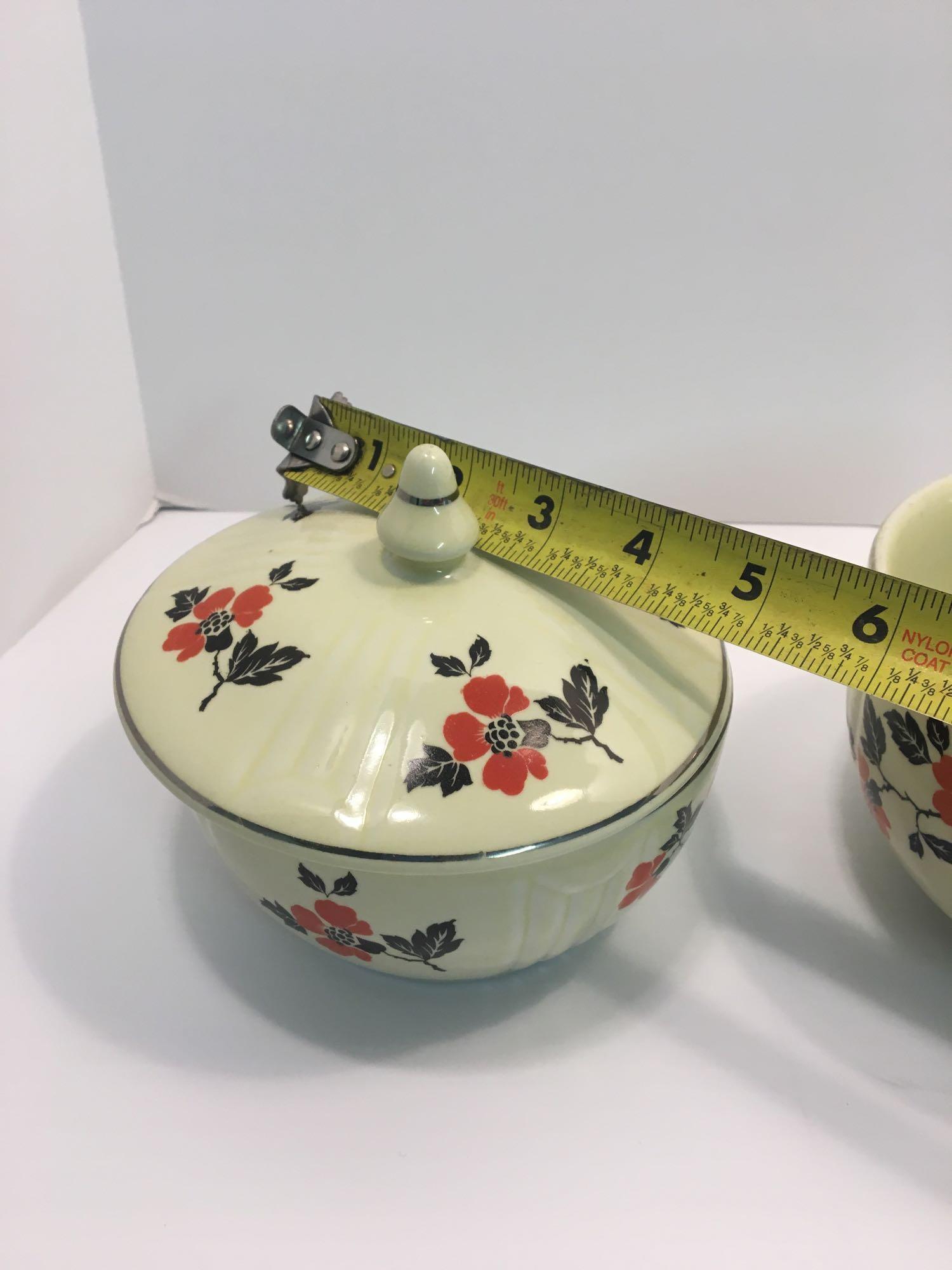 HALL'S SUPERIOR bowls (1/lid; red poppy pattern)
