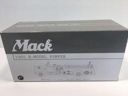 FIRST GEAR die cast 1960 B-Model MACK pumper(D.C.F.D #19-2455)