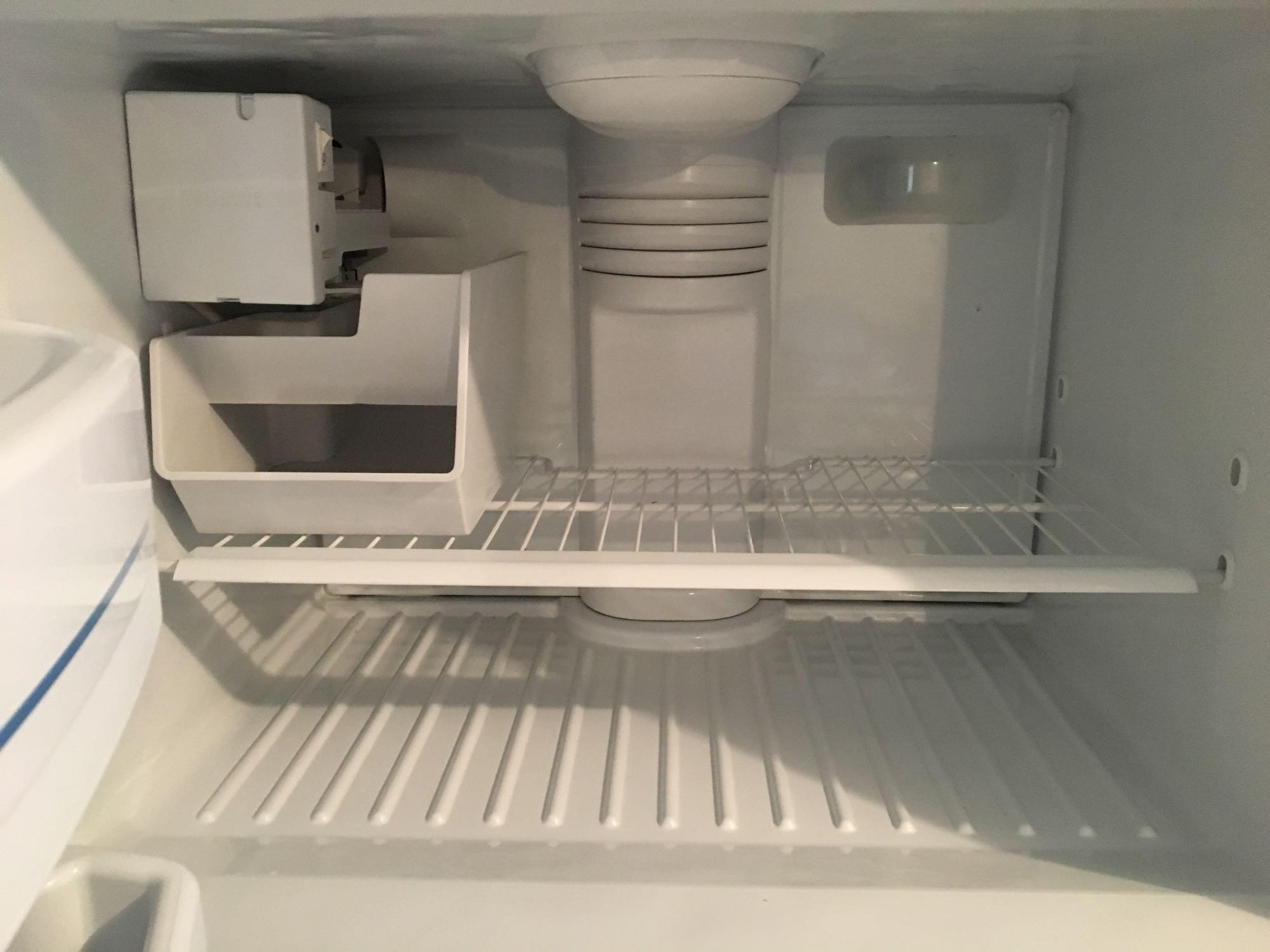 GE refrigerator