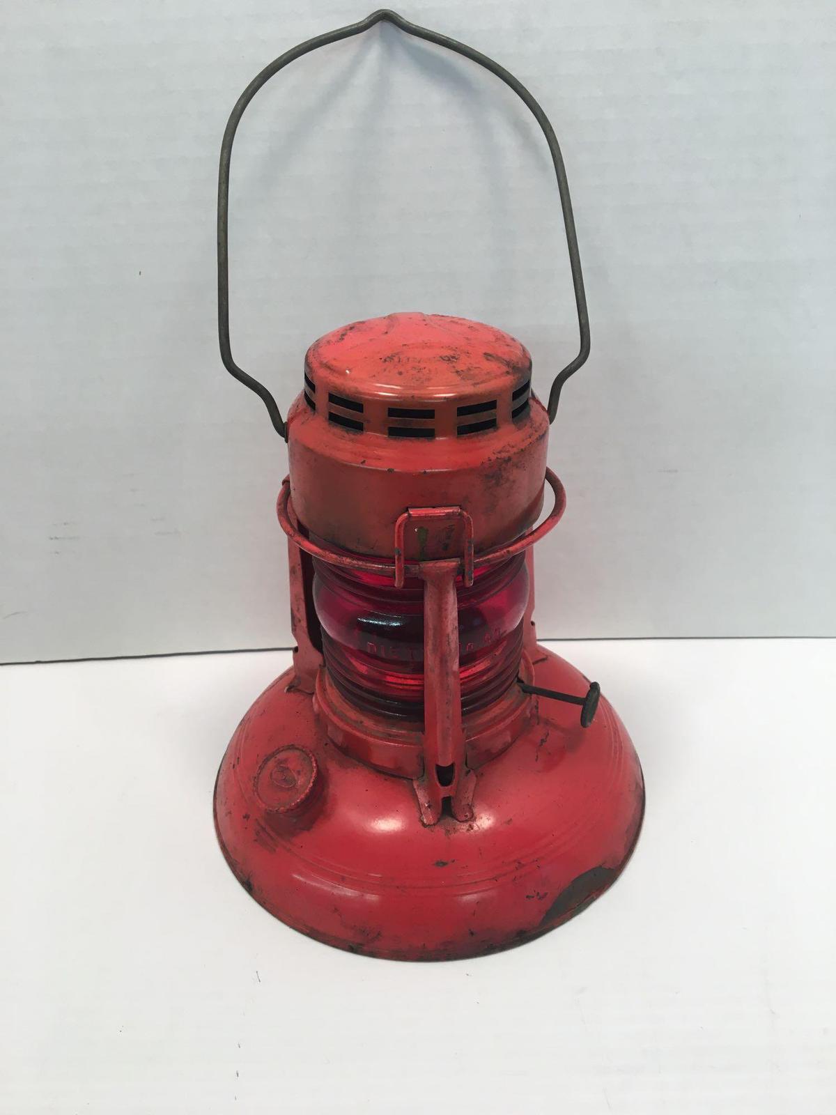 Vintage DIETZ TRAFFIC GAURD lantern