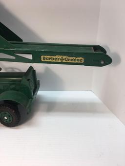 VINTAGE 1950's PRESSED STEEL DOEPKE MODEL TOYS BUCKET LOADER BARBER GREENE