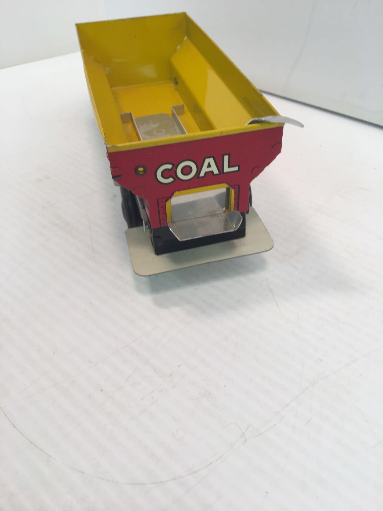 Vintage WALT REACH by COURTLAND tin/litho BLACK DIAMOND COAL CO truck/original box