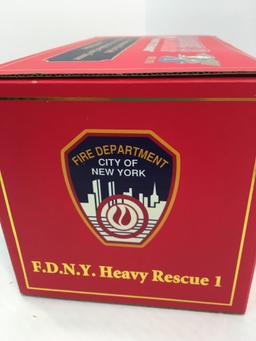 CODE 3 die cast 1/64 Heavy Rescue truck(FDNY HEAVY RESCUE 1)