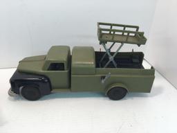 Vintage plastic/metal truck by IRWIN CORP,GMP ANDY GARD battery operated die cast metal and plastic