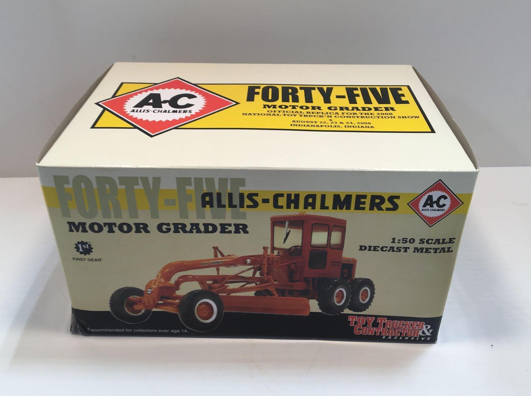 FIRST GEAR die cast 1:50 scale ALLIS CHALMERS FORTY FIVE road grader(50-3126)