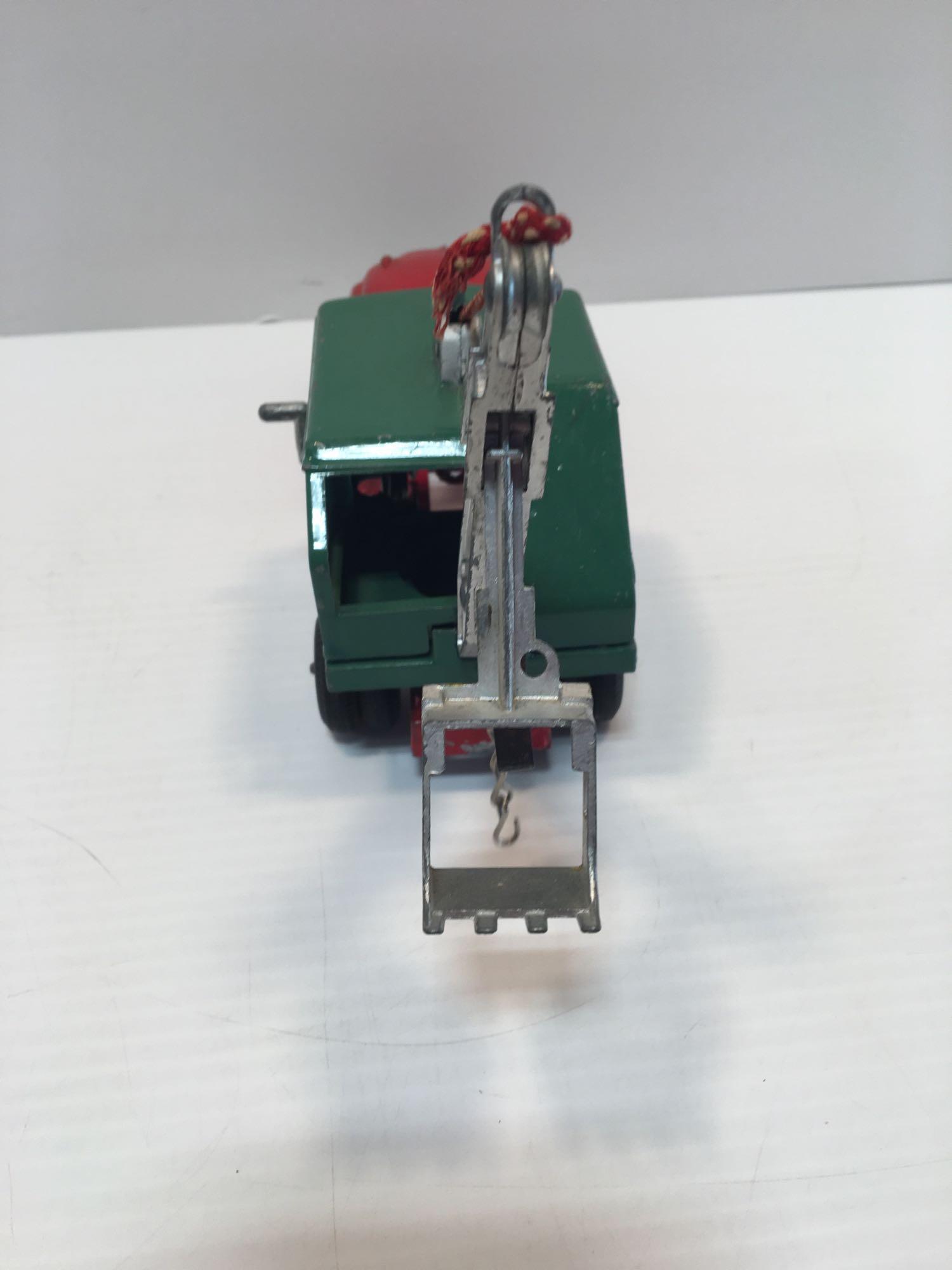 Vintage die cast metal HUBLEY steam shovel truck