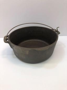 Vintage***RARE***WAGNER~GRISWOLD 5 Qt. Cast Iron, Dual Logo Dutch Oven/Cook Pot w/ Bail