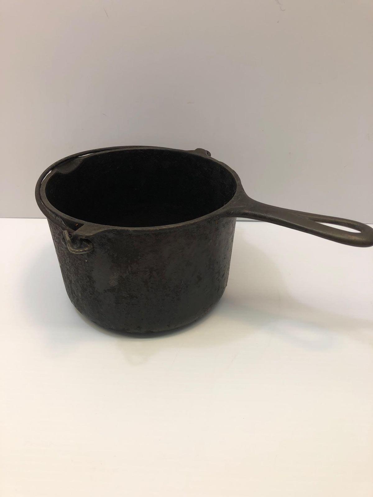 Vintage cast iron GRISWOLD fat fryer/bail. See lot 284 for baskets