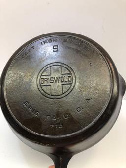 Vintage cast iron GRISWOLD #9 skillet/heat ring