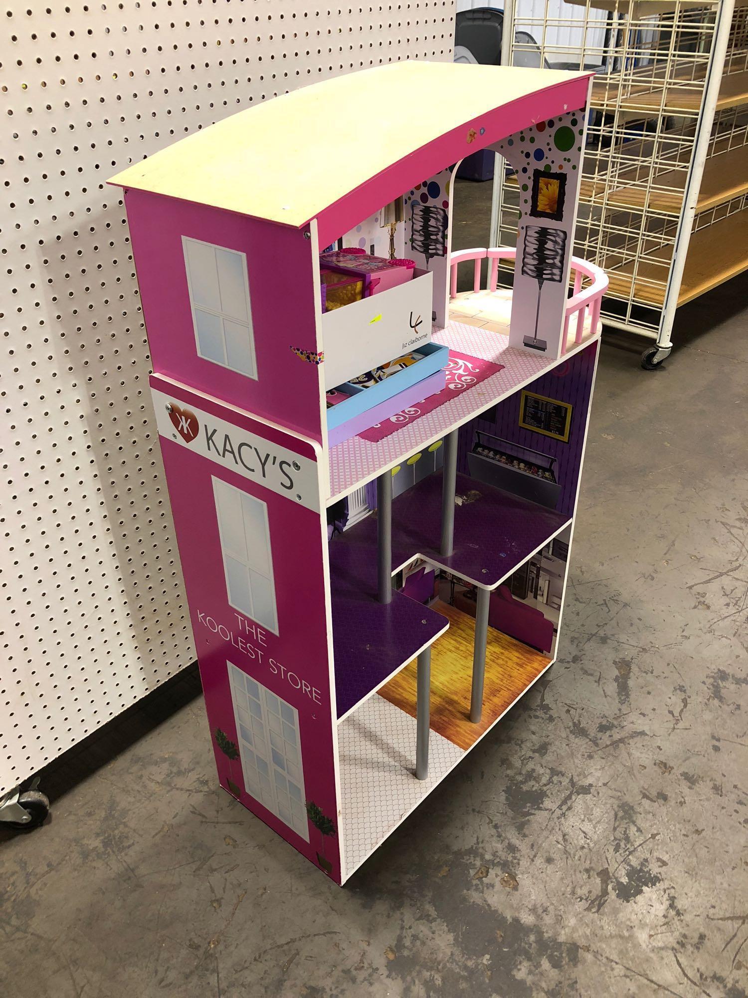 KACY'S doll house/accessories,Barbie dolls