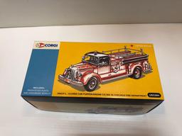 NIB Corgi Mack L- Closed Cab Pumper- Engine Co No. 50 Chicago Fire Department