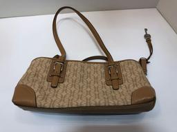 Fossil purse