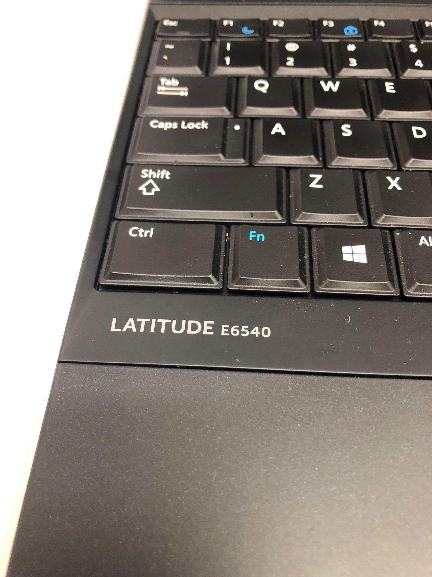 DELL LATITUDE (E6540)XP Pro laptop