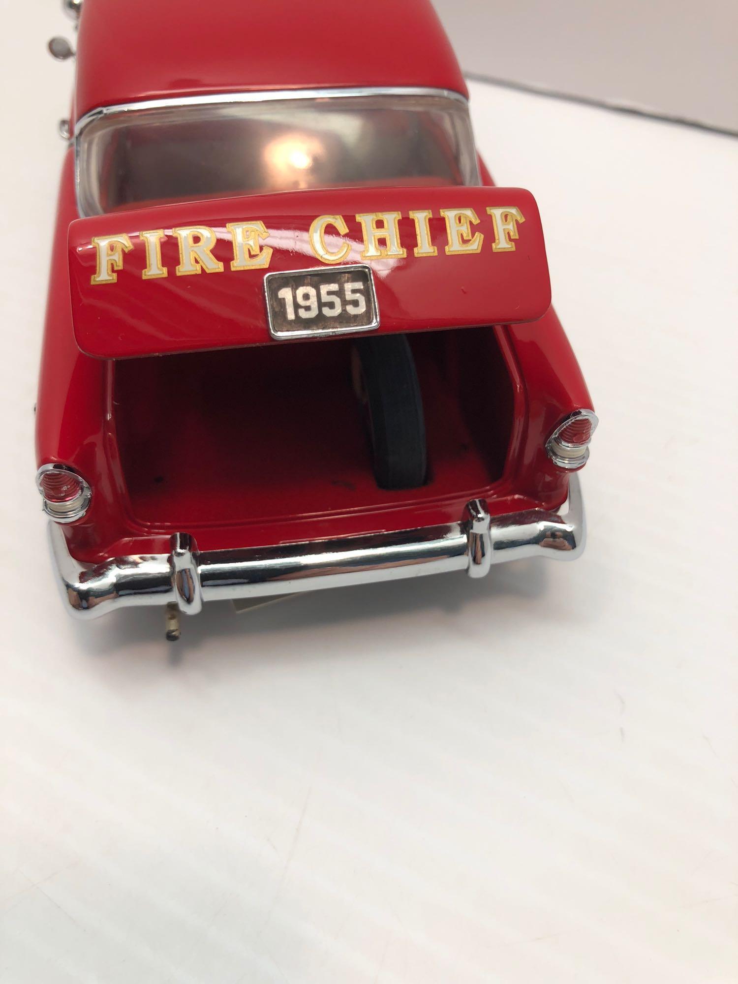 FRANKLIN MINT die cast 1955 Chevrolet Bel Air Fire chief car