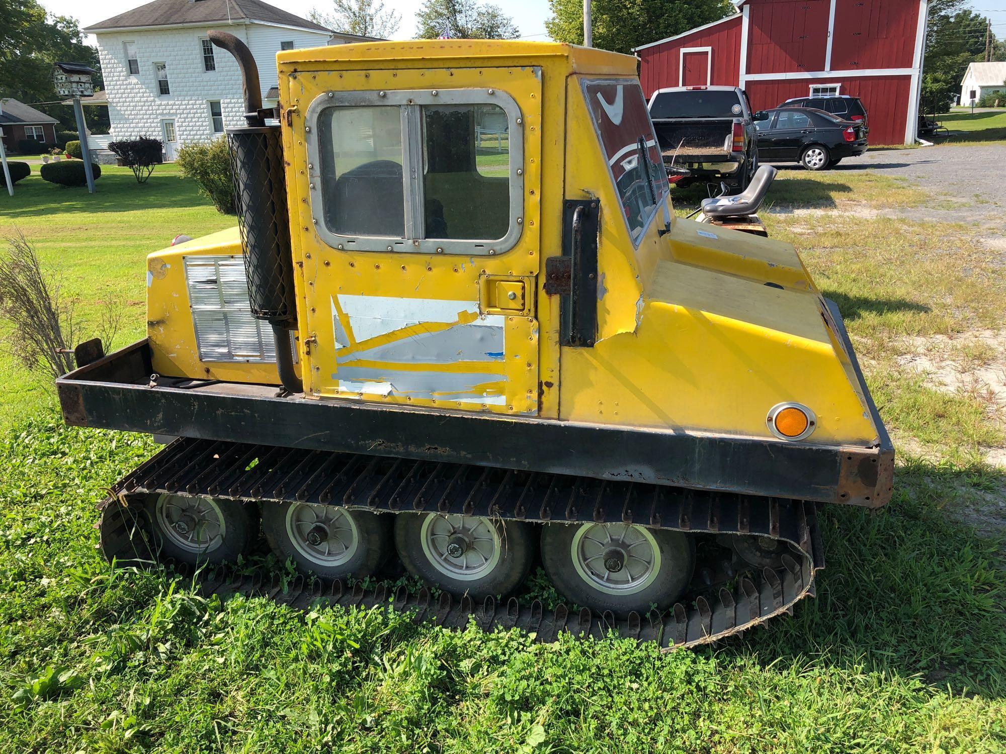 BOMBARDIER UTV with tracks(see video)