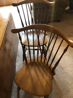 PENNSYLVANIA HOUSE gate leg table and 4 chairs/1 leaf extension