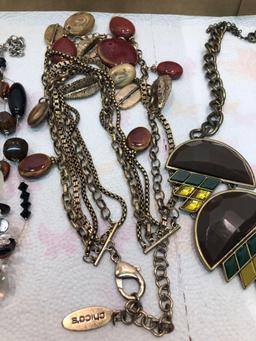 Costume jewelry (necklaces)