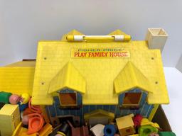FISHER PRICE Play Family House/accessories