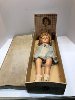 Antique IDEAL SHIRLEY TEMPLE doll/original box