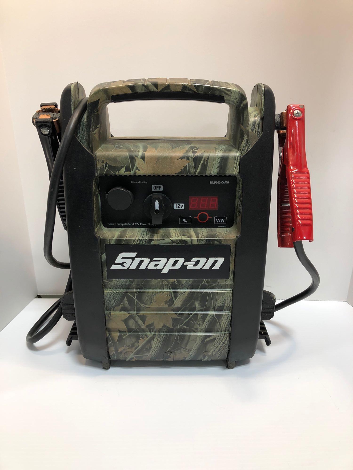 SNAP ON(EEJP500) Battery 12v Power Invertor Jump Starter