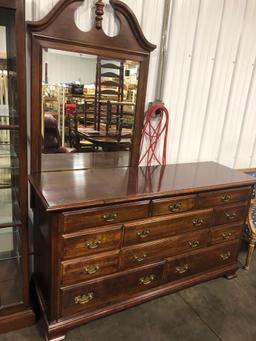 Dresser w/ mirror- mirror not attached