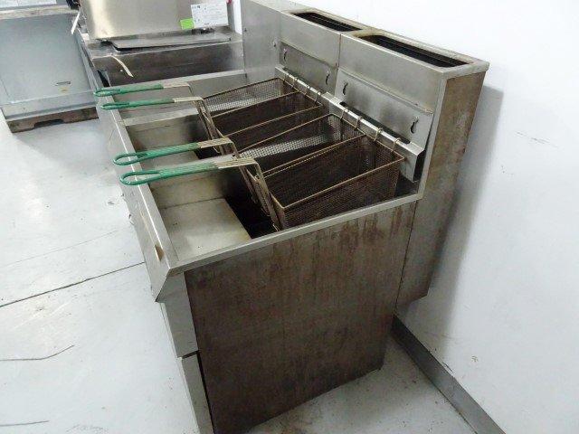 PITCO FRILATOR DOUBLE FRYER WITH DUMP STATION