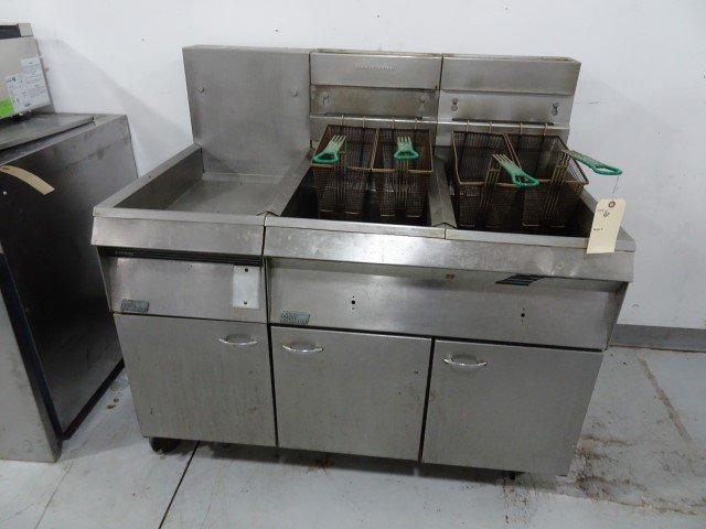 PITCO FRILATOR DOUBLE FRYER WITH DUMP STATION