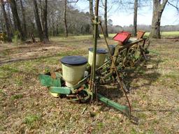 #126 JOHN DEERE 6 ROW PLANTER