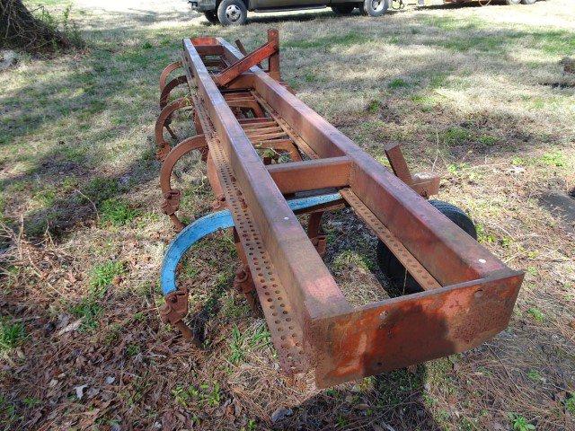 #131 PITTSBURGH 4 ROW CULTIVATOR SN #136743