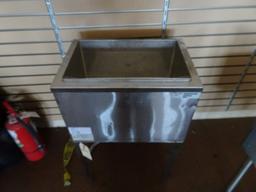 CORNELIUS  ICE BIN WITH COLD  PLATE 22" X 15" ITEM #45080