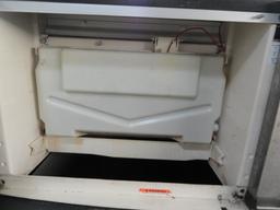 MANITOWOC ICE MACHINE MOD SY0305W SN 110492394