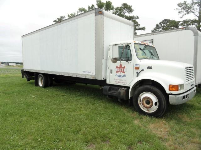 #1001 1996 4700 INTERNATIONAL DT466 436912 MILES 5 SP MANUAL 6 WHEELER MORG