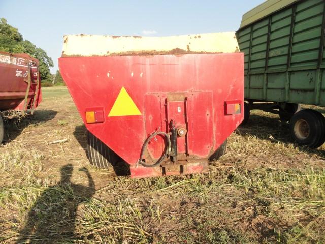 NEW HOLLAND SIDE DISCHARGE MANURE SPREADER MISSING IMPELLER ROUGH CONDITION