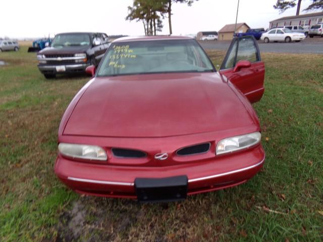 #2608 1999 OLDS 88 LS 137949 MILES CRUISE COLD AC LEATHER AND CARPET